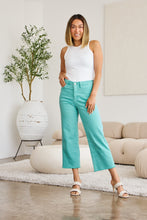 Load image into Gallery viewer, RFM Crop Chloe Full Size Tummy Control High Waist Raw Hem Jeans