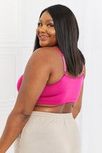 Load image into Gallery viewer, Zenana On The Go Full Size Detail Bralette