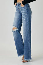 Load image into Gallery viewer, Risen Mid-Rise Button Down Wide Leg Jeans