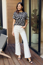 Load image into Gallery viewer, BOMBOM Leopard Round Neck Tee Shirt