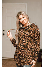 Load image into Gallery viewer, On the spot hoodie