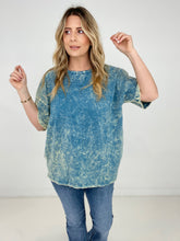 Load image into Gallery viewer, Zenana Acid Wash Front Pocket Raw Edge Top