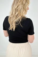 Load image into Gallery viewer, Zenana Cotton Short Sleeve Roud Neck Cropped Top