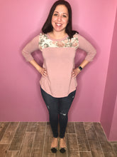 Load image into Gallery viewer, Blushing Floral vintage top