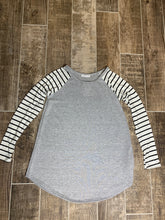 Load image into Gallery viewer, Heather + Stripe lightweight sweater- DOORBUSTER!