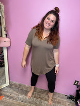 Load image into Gallery viewer, Mocha Latte luxe tee- FINAL SALE