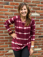 Load image into Gallery viewer, Maroon tie dye knot tee