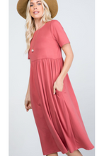 Load image into Gallery viewer, A Walk In The Park Midi Dress