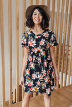 Load image into Gallery viewer, Sienna Floral Dress