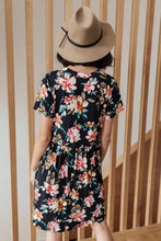 Load image into Gallery viewer, Sienna Floral Dress