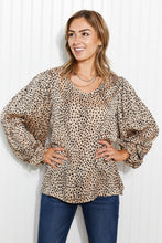 Load image into Gallery viewer, ODDI Full Size Printed Pleated Blouse