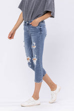 Load image into Gallery viewer, Judy Blue Wren Full Size Distressed Mid-Rise Denim Capri