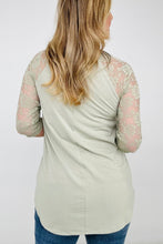 Load image into Gallery viewer, Zenana Plus Lace Half Sleeve Round Neck & Round Hem Top