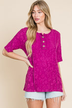 Load image into Gallery viewer, BOMBOM At The Fair Animal Textured Top