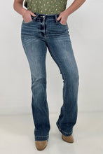 Load image into Gallery viewer, Judy Blue Mid-Rise with Braided Belt Loops Slim Boot