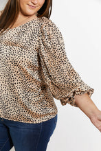 Load image into Gallery viewer, ODDI Full Size Printed Pleated Blouse