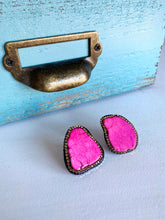 Load image into Gallery viewer, Rhinestone Cowgirl earrings