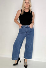 Load image into Gallery viewer, Risen High Rise Cropped Wide Leg Jeans