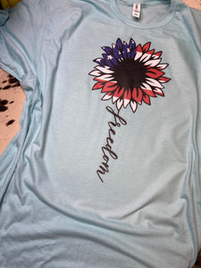 Freedom sunflower graphic tee