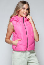 Load image into Gallery viewer, Snobbish Zip Up Quilted Hooded Vest
