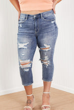 Load image into Gallery viewer, Judy Blue Wren Full Size Distressed Mid-Rise Denim Capri
