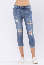 Load image into Gallery viewer, Judy Blue Wren Full Size Distressed Mid-Rise Denim Capri
