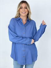 Load image into Gallery viewer, Easel &quot;Twisted Tunic&quot; Solid Button Down Tunic Shirt
