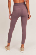 Load image into Gallery viewer, Mono B Tapered Band Solid Leggings with Back Pockets
