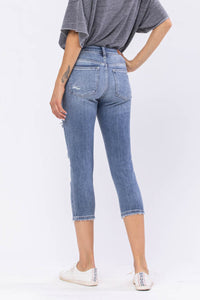 Judy Blue Wren Full Size Distressed Mid-Rise Denim Capri