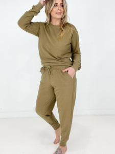 Zenana "Splendid" Reverse Soft French Terry Top & Jogger Set