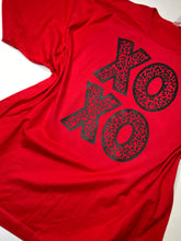 Load image into Gallery viewer, XOXO in LEOPARD graphic tee (CHOOSE A COLOR!)
