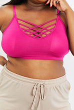 Load image into Gallery viewer, Zenana On The Go Full Size Detail Bralette
