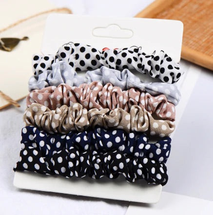 Polka Dot scrunchie set