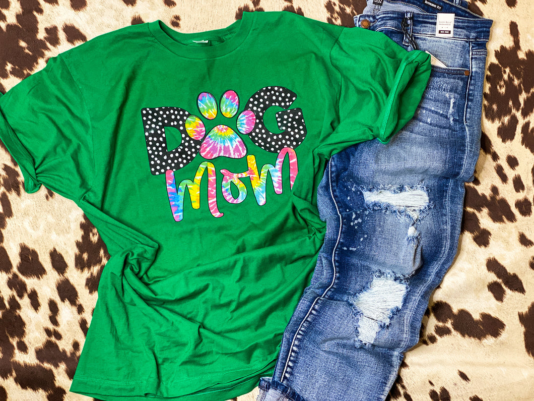 TIE DYE DOG MOM graphic tee