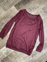 Load image into Gallery viewer, Mustang Maroon lightweight pullover
