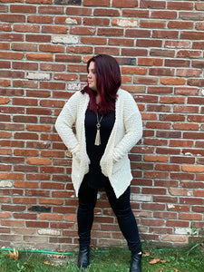 Cream Popcorn cardi - PLUS ONLY