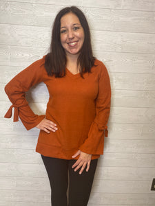 Scarecrow Beauty tie top in rust