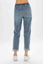 Load image into Gallery viewer, Judy Blue High Waist Pull On Jogger Jeans
