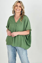 Load image into Gallery viewer, Easel Dolman Sleeve Loose Fit Tunic
