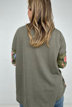 Load image into Gallery viewer, BiBi &quot;Primrose&quot; Thermal Knit Floral Color Block Henley Top
