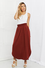 Load image into Gallery viewer, Zenana It&#39;s My Time Full Size Side Scoop Scrunch Skirt in Dark Rust
