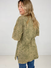 Load image into Gallery viewer, Zenana Acid Wash Front Pocket Raw Edge Top
