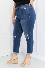 Load image into Gallery viewer, VERVET Full Size Distressed Cropped Jeans with Pockets
