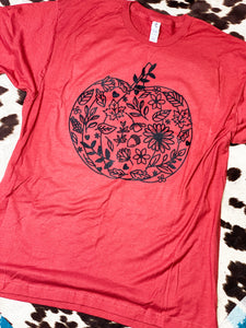 Floral outline pumpkin graphic tee